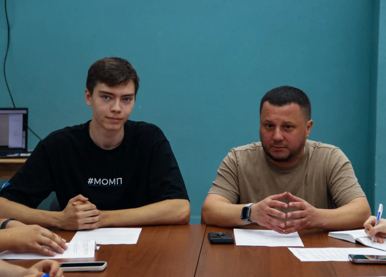 На IX заседании Молодёжного парламента директор молодежного центра «Дружба» Виталий Лебедев рассказал молодым парламентариям о деятельности молодёжного центра «Дружба» и о том, как мы готовимся к выборам в Государственную и Московскую областную Думы.